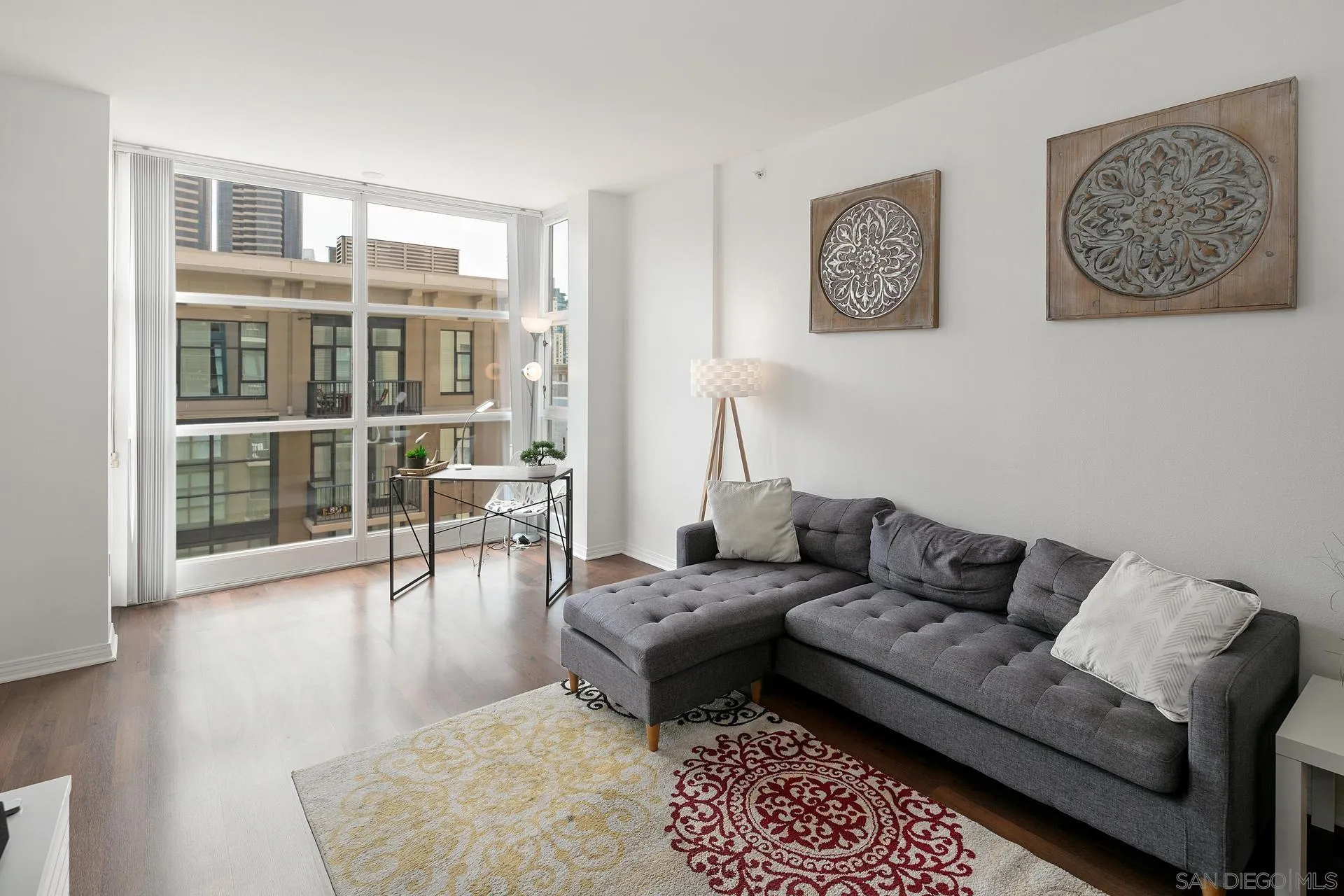 Photo #5: 240013509 Listing 