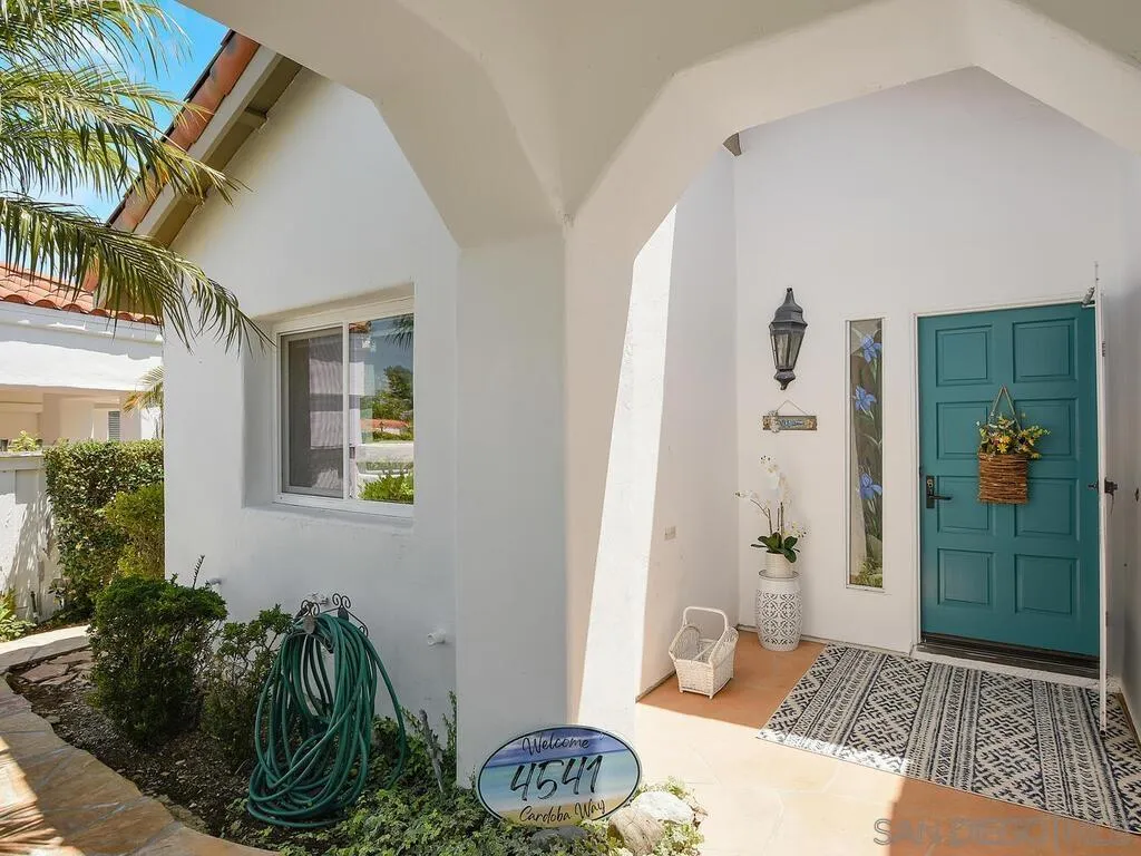 Photo #3: 240013782 Listing 