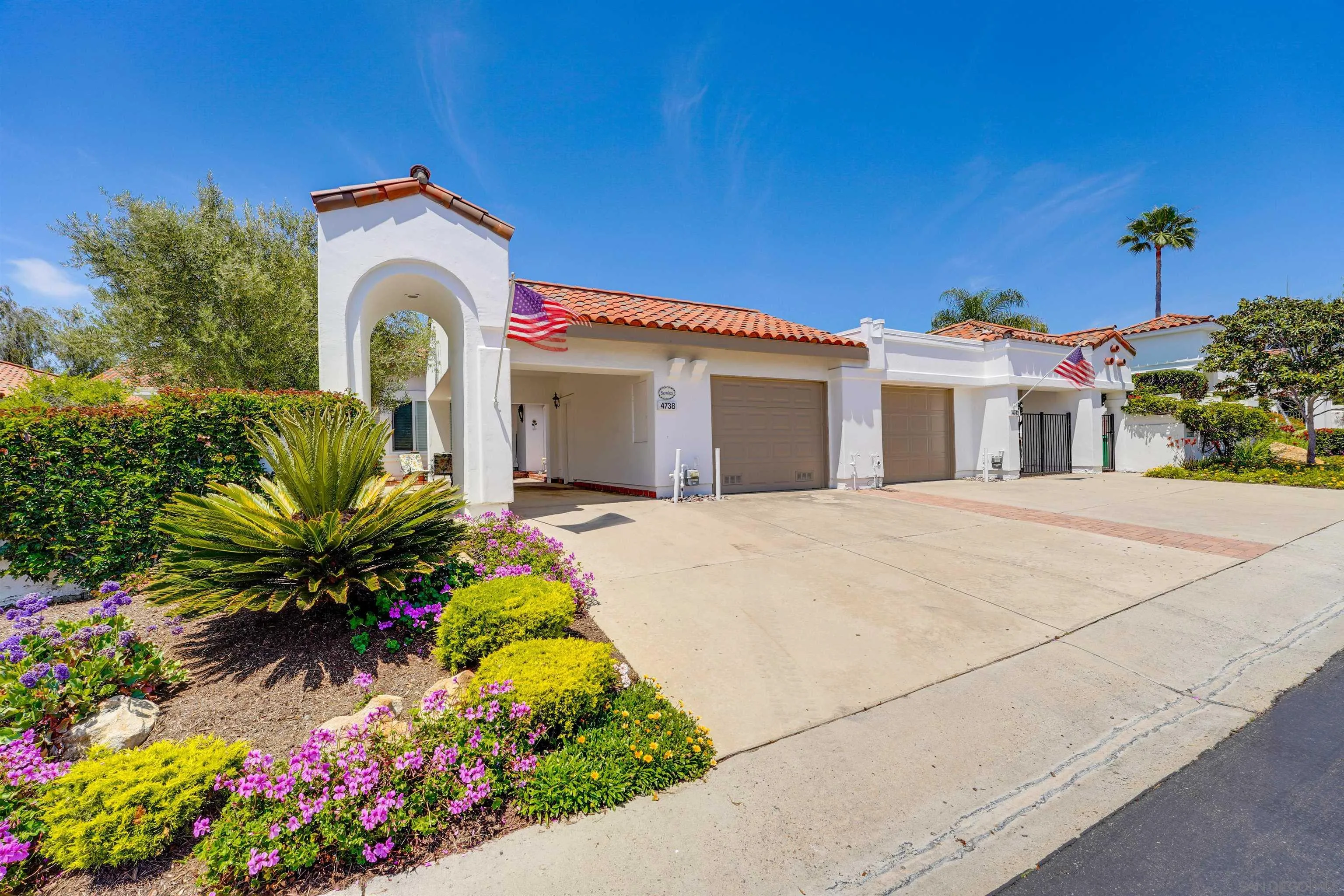 Photo #3: 240013817 Listing 