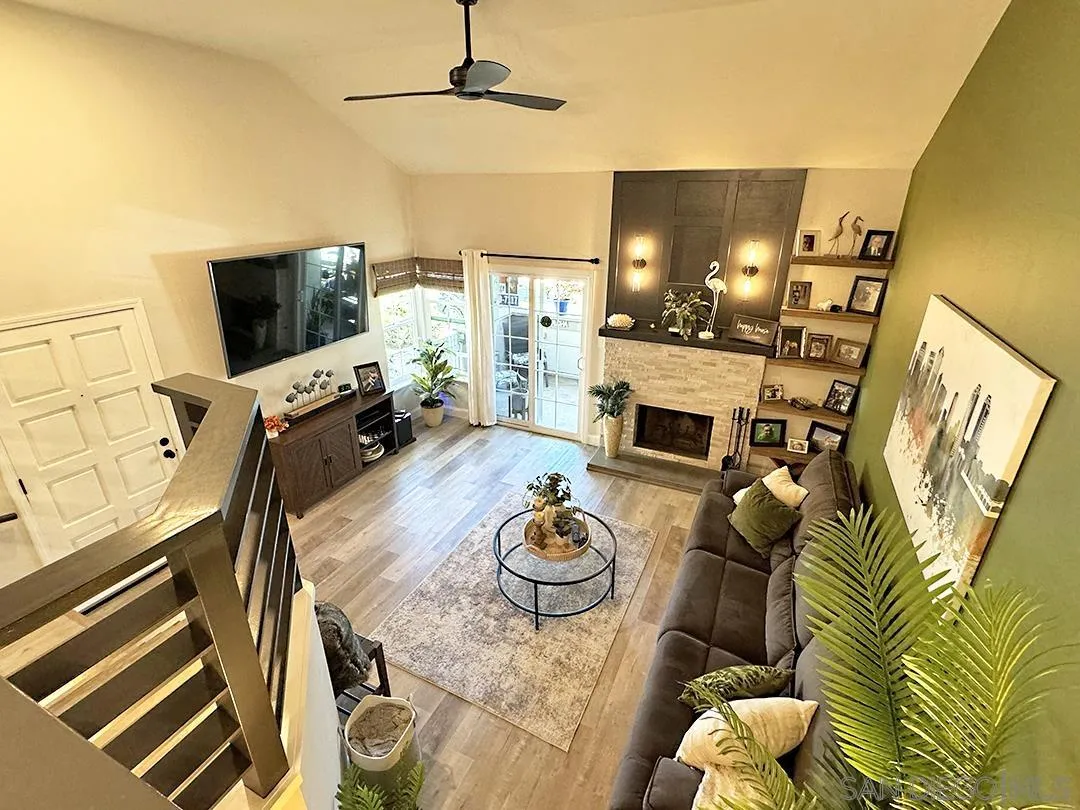 Photo #5: 240014000 Listing 