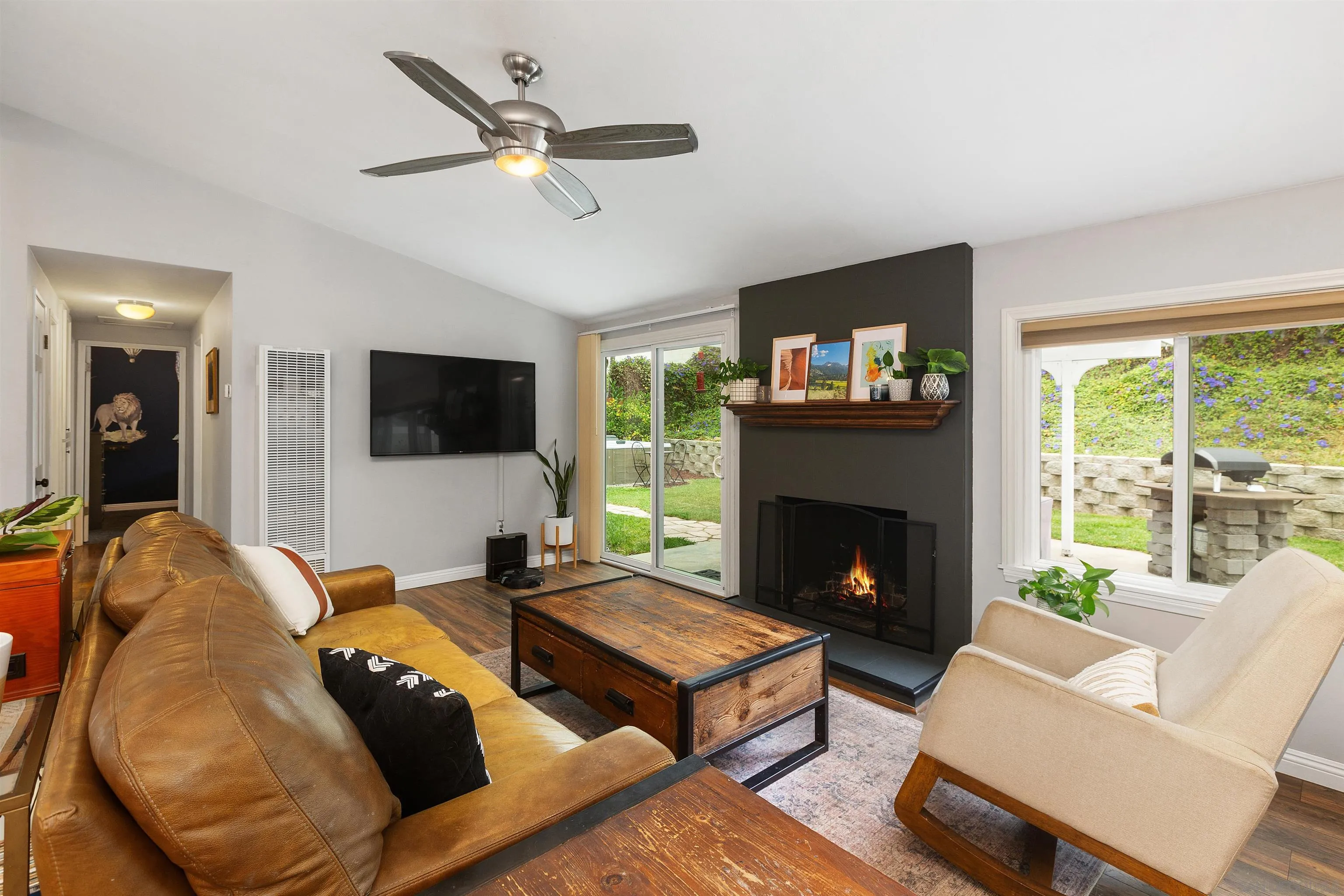 https://cdn.realtyfeed.com/cdn/127/240014207/04b9ce8a7ce6bf2c49819229d91b738c.webp