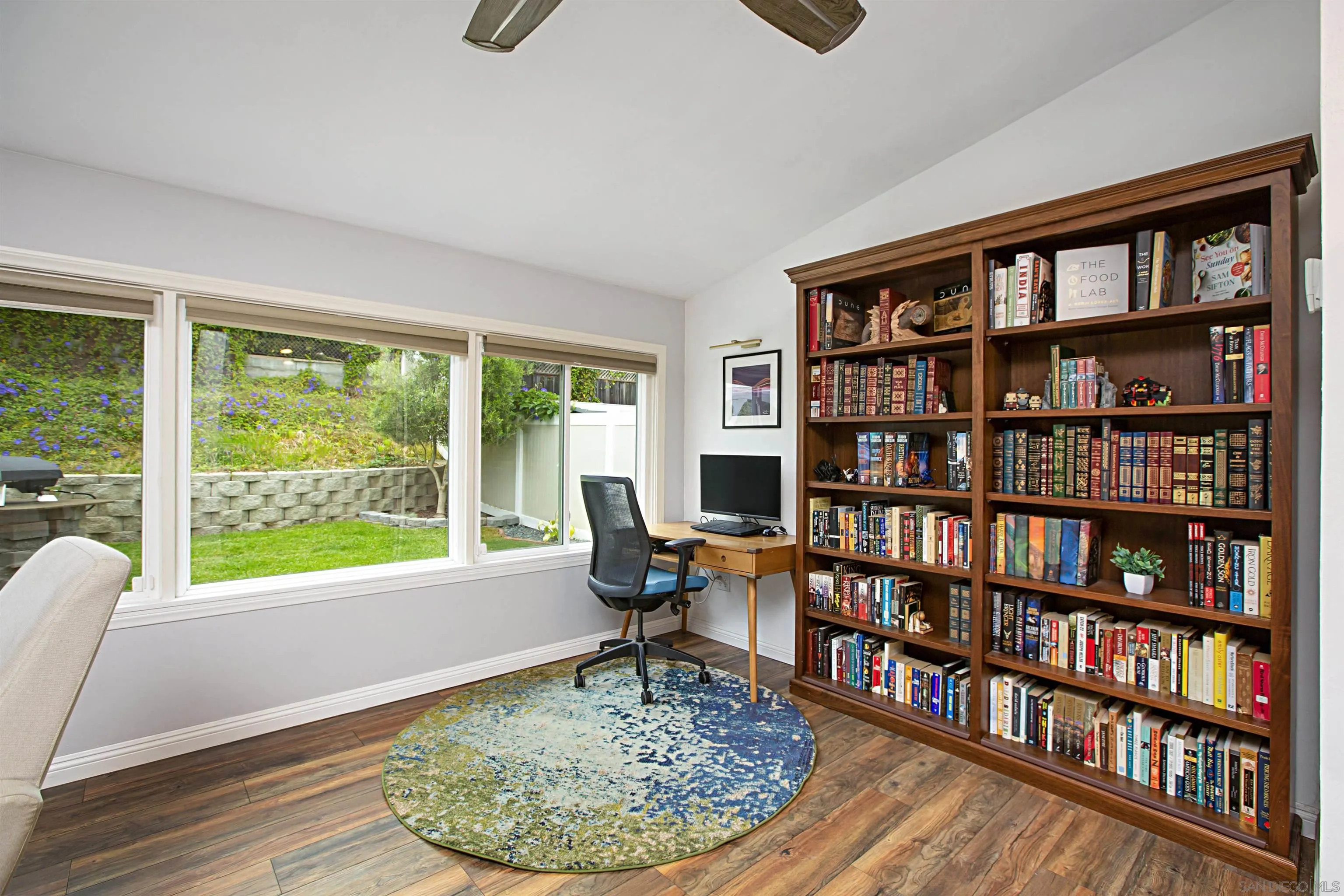 https://cdn.realtyfeed.com/cdn/127/240014207/05d220adb8bacfd1d2555a6ad39f83a9.webp