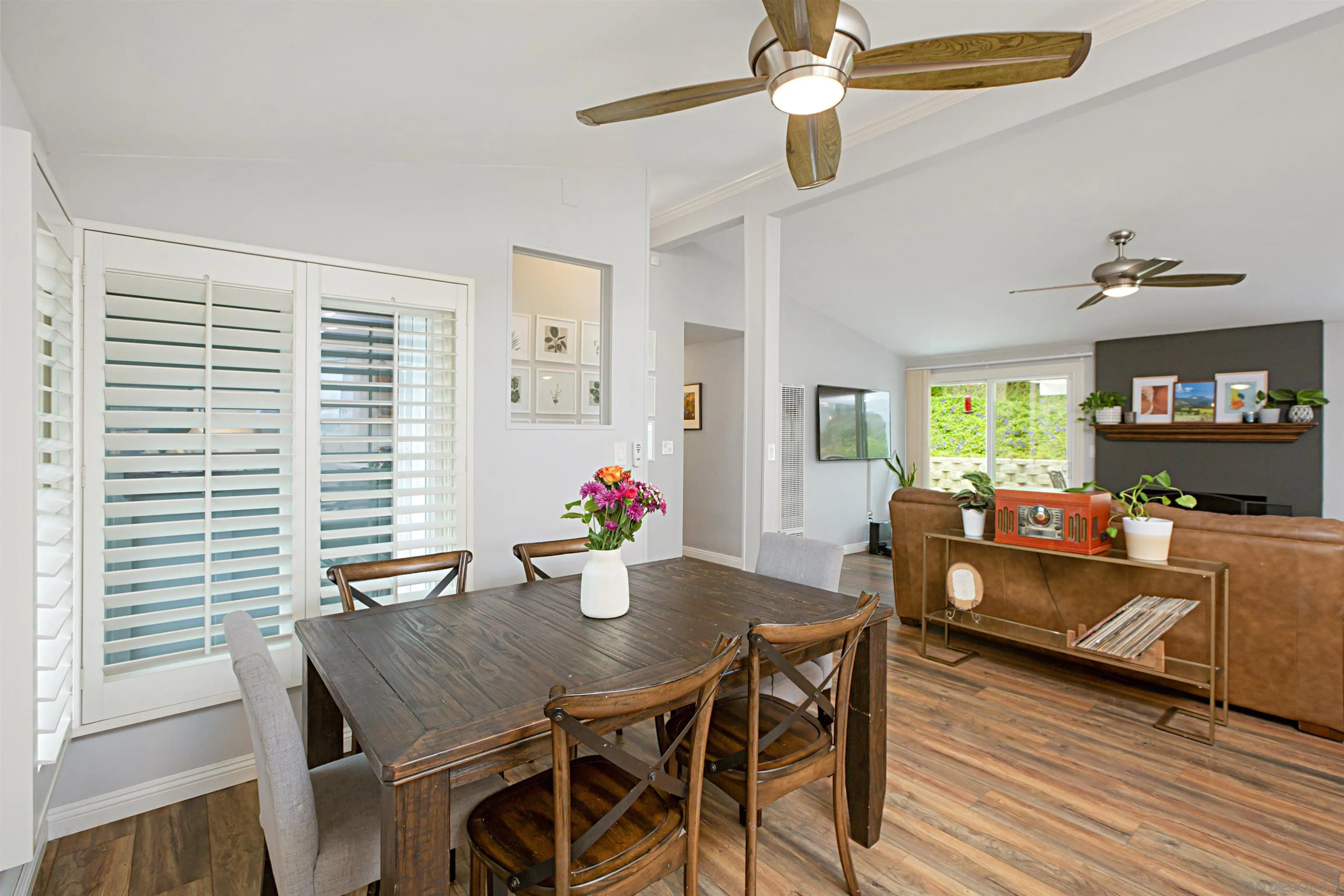 https://cdn.realtyfeed.com/cdn/127/240014207/9d949075e469e3b84344392ac0fc54f3.webp