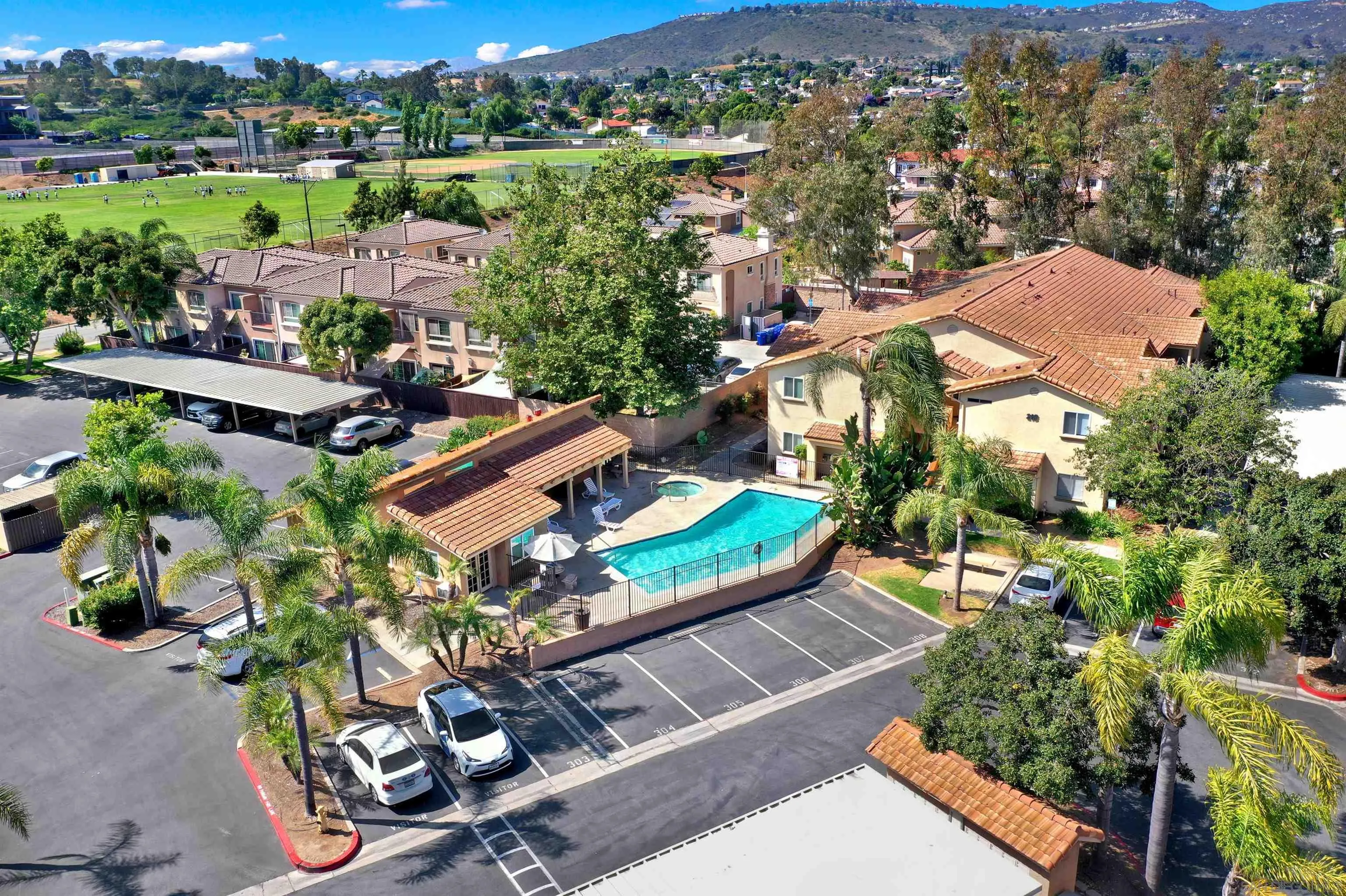 Photo #5: 240014367 Listing 