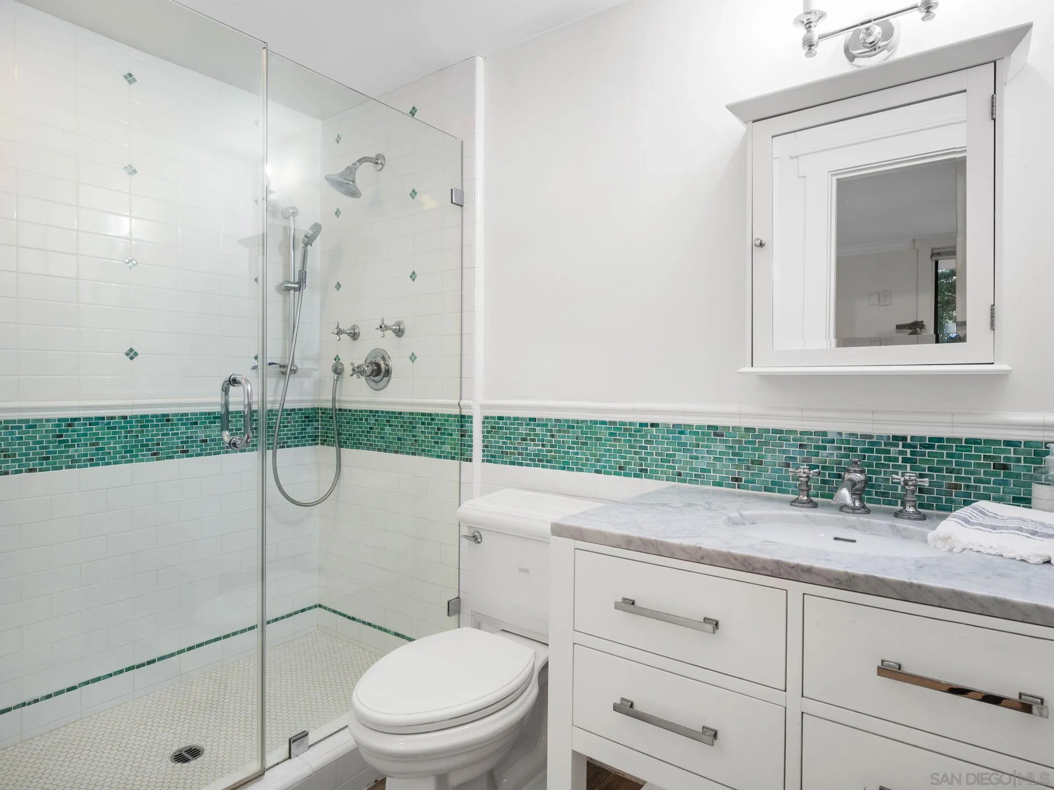 https://cdn.realtyfeed.com/cdn/127/240014490/6c649496adf182bba077583786263e0b.webp