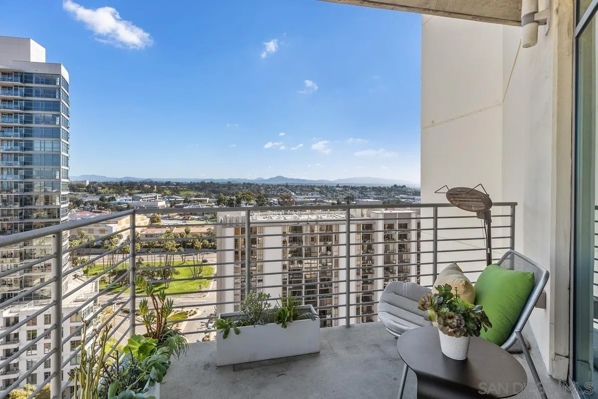 Photo #4: 240014664 Listing 