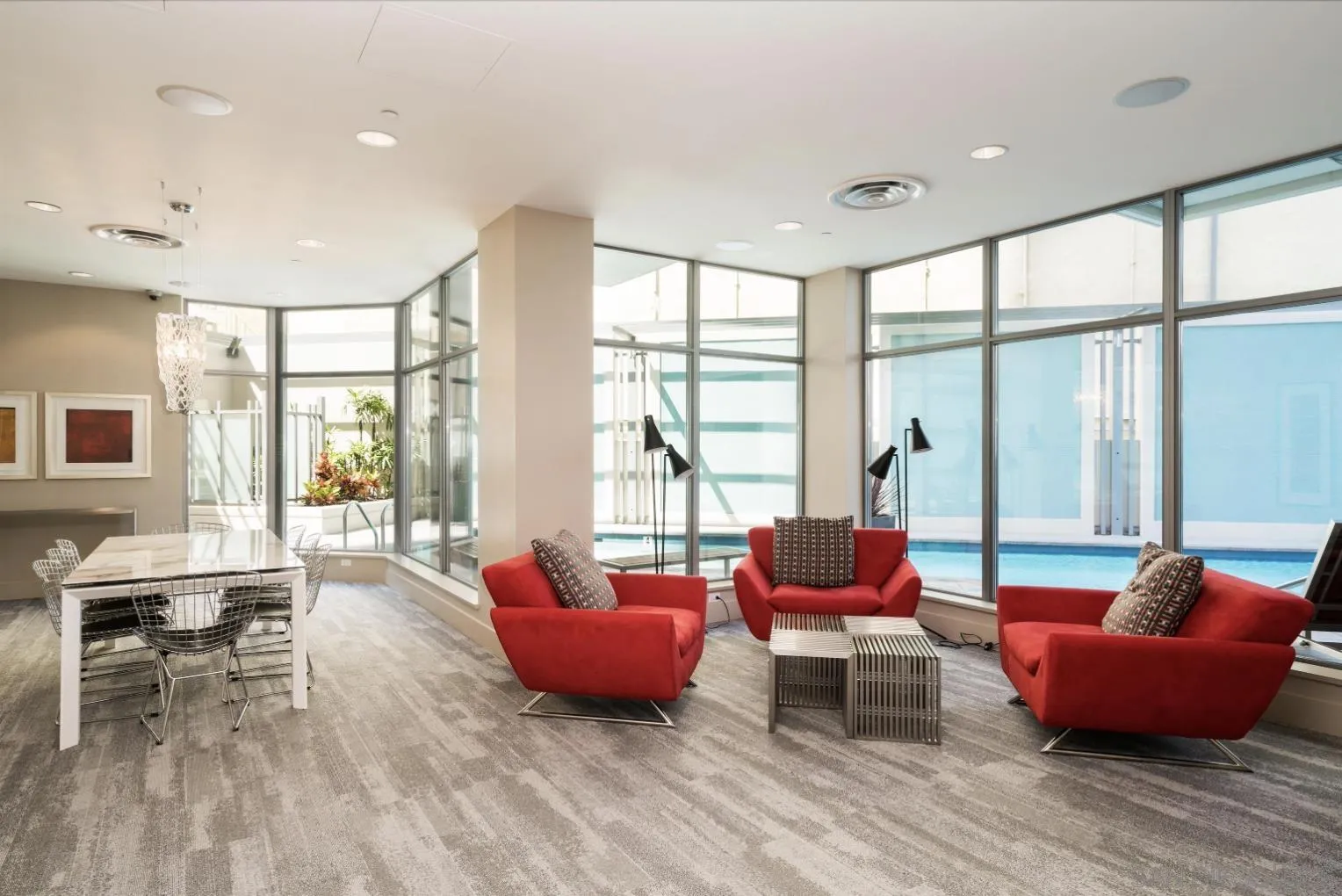 https://cdn.realtyfeed.com/cdn/127/240015123/64430ebcb69abcdc560a317a32adc163.webp