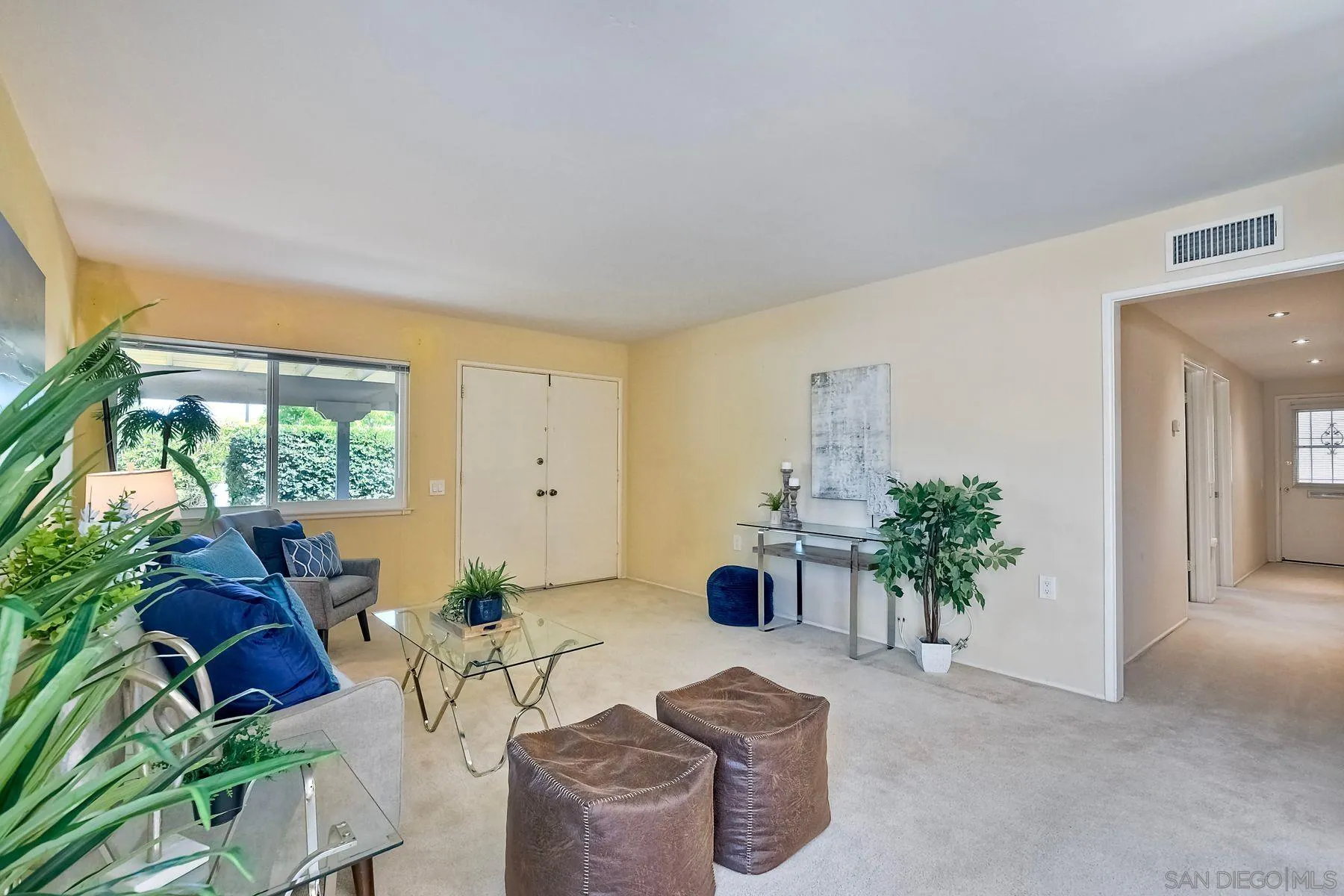 https://cdn.realtyfeed.com/cdn/127/240015367/64000113b00c0e334023276694eae141.webp
