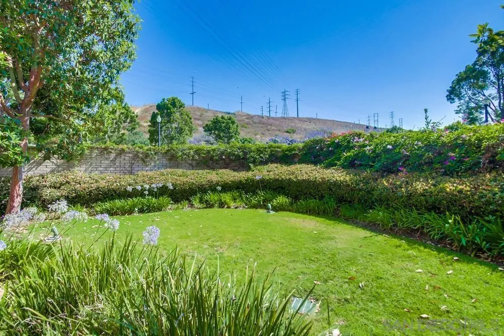 Photo #6: 240015406 Listing 