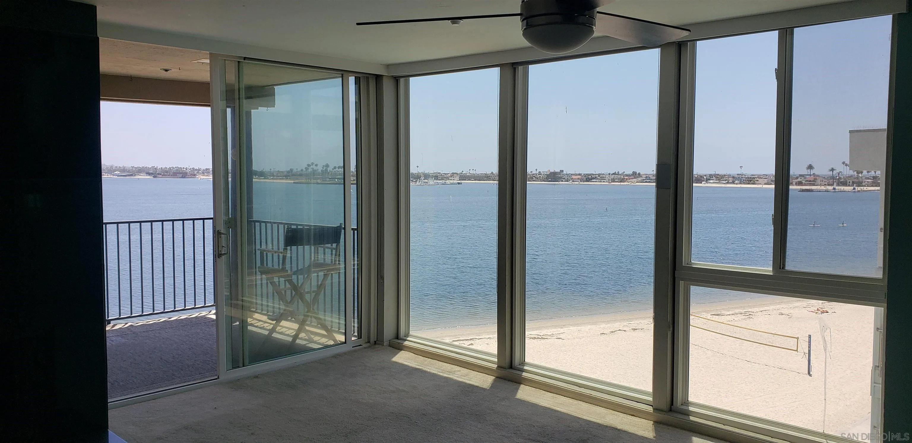 More Details about MLS # 240015453 : 1221 PARKER PL UNIT 20