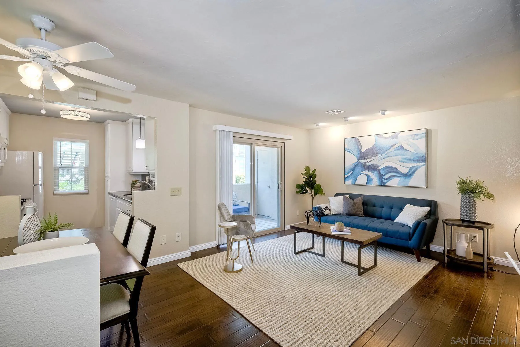 Photo #3: 240015489 Listing 