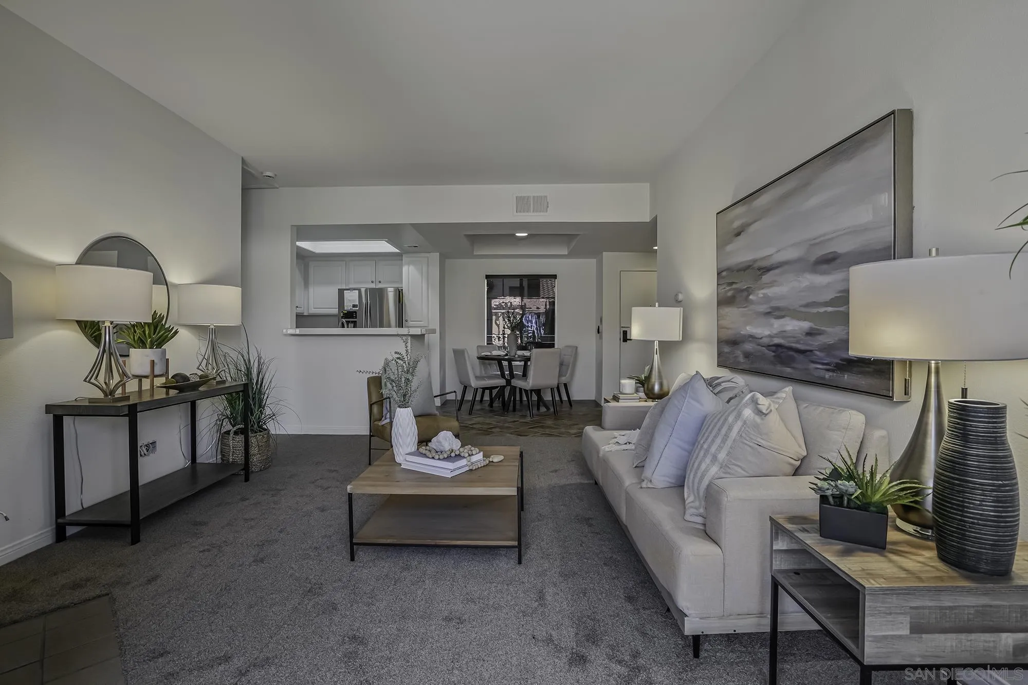 Photo #4: 240015777 Listing 