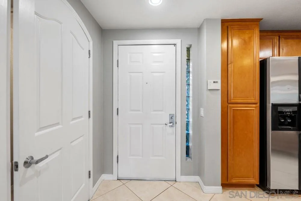 Photo #4: 240016006 Listing 