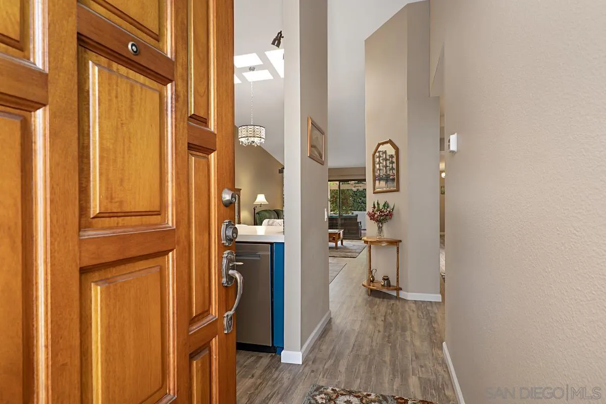 Photo #4: 240016048 Listing 
