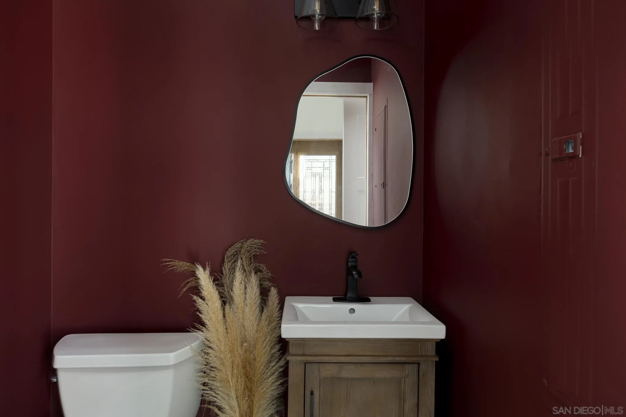 https://cdn.realtyfeed.com/cdn/127/240016061/553767a62b1da897ccc4661c7bba7675.webp