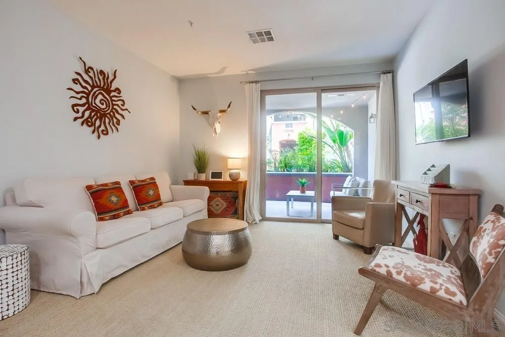 Photo #4: 240016140 Listing 