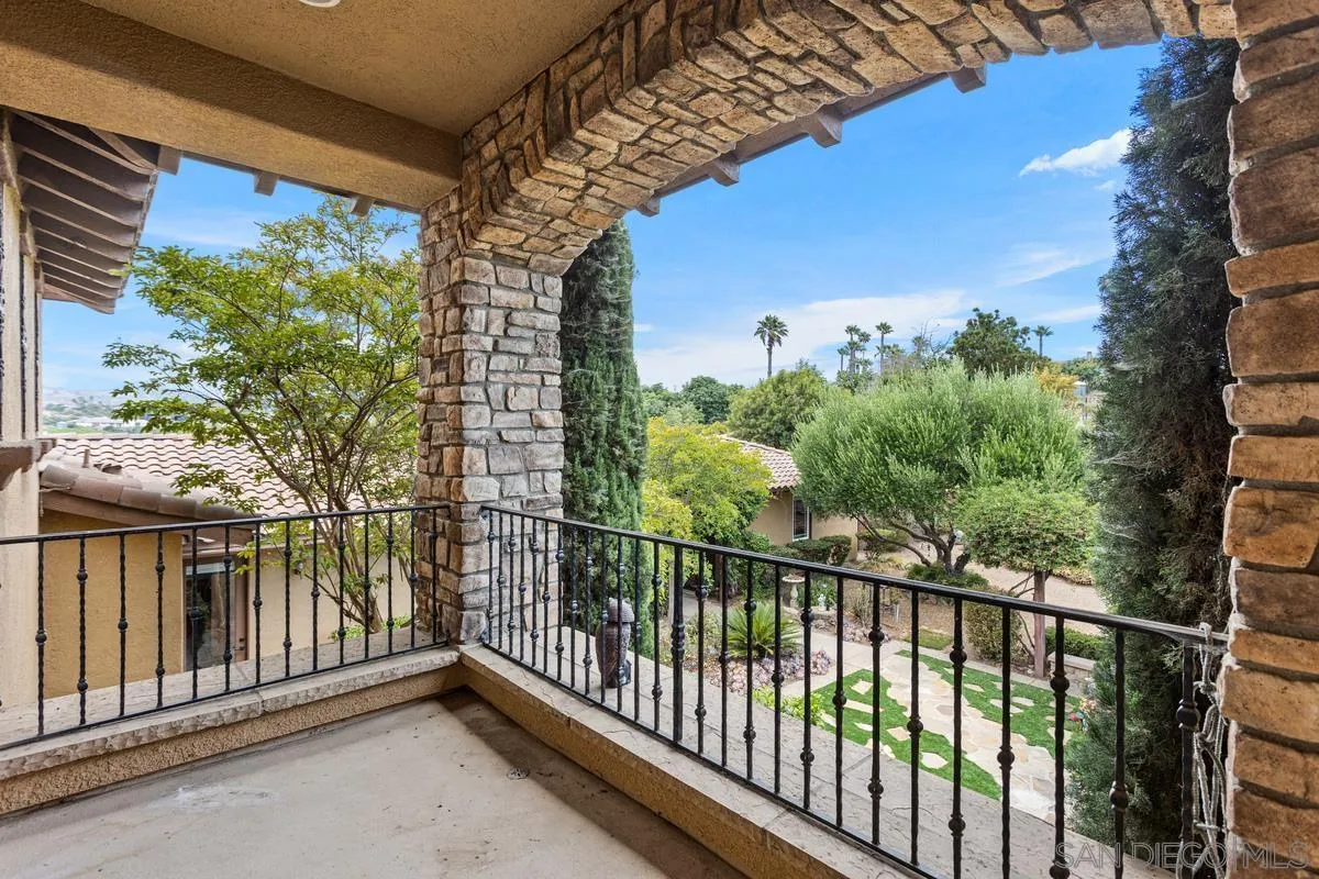 https://cdn.realtyfeed.com/cdn/127/240016158/1992b061ac9455d1af66197622bd52ef.webp