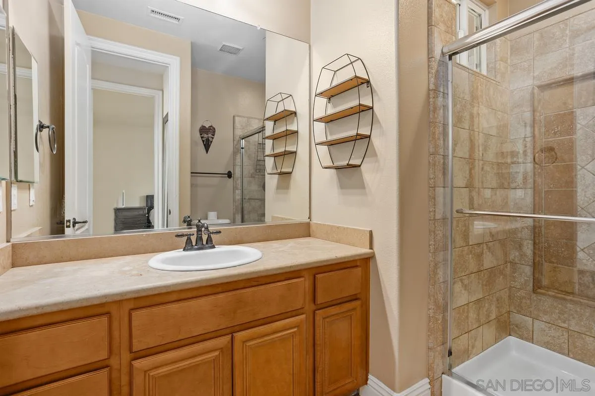 https://cdn.realtyfeed.com/cdn/127/240016158/49f5204abf4d678f7193eeea3220ac0a.webp