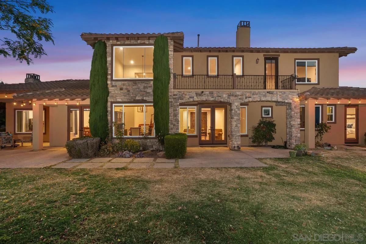 https://cdn.realtyfeed.com/cdn/127/240016158/8b8b1c6eab6df4bd3132918d55f370d5.webp