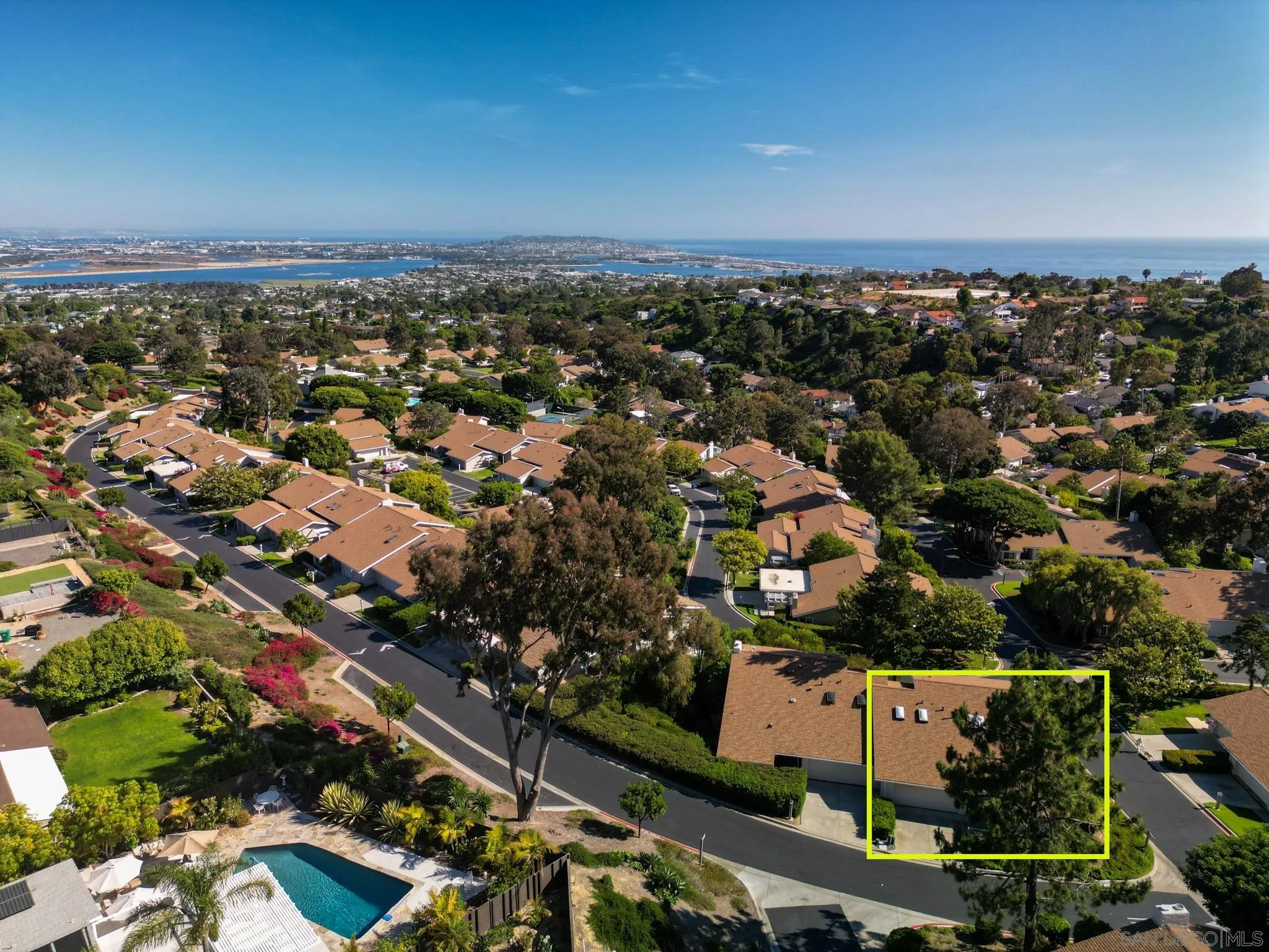 Photo #3: 240016283 Listing 