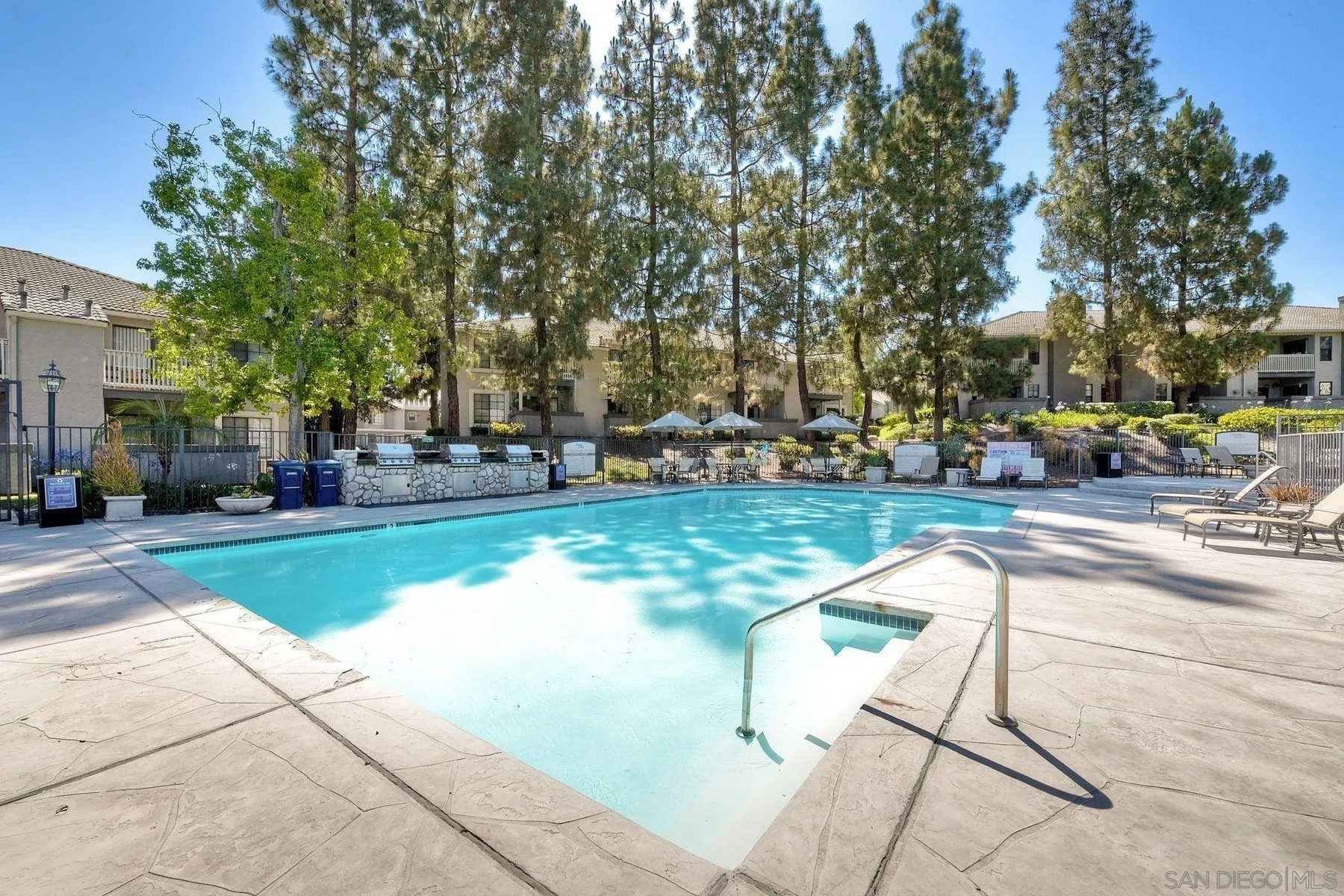 https://cdn.realtyfeed.com/cdn/127/240016665/43ca2fa49732f66c8013ccbb5ebe16a6.webp