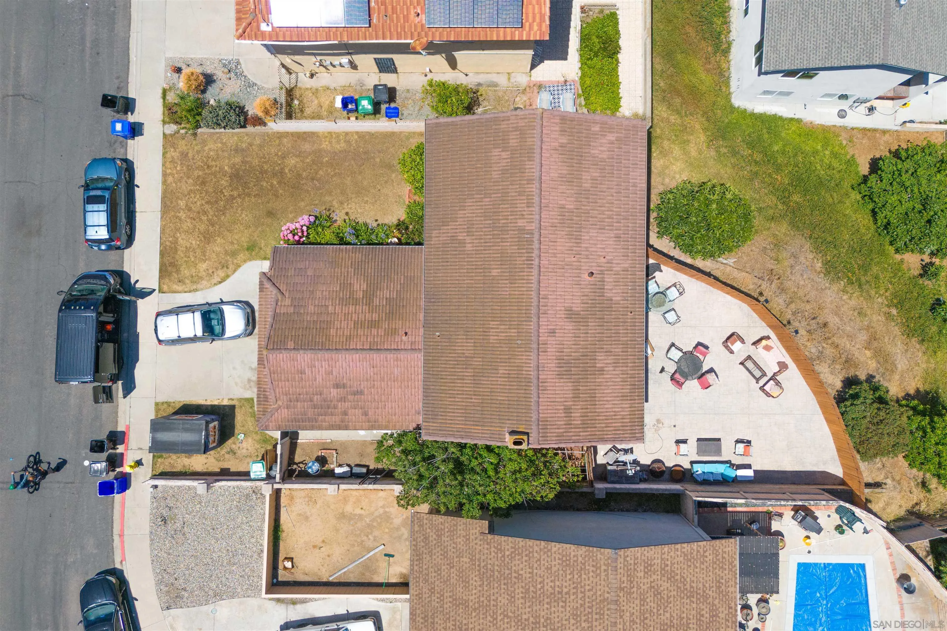 https://cdn.realtyfeed.com/cdn/127/240017295/ca5f486193250f4b5eb0c32f31e675f0.webp