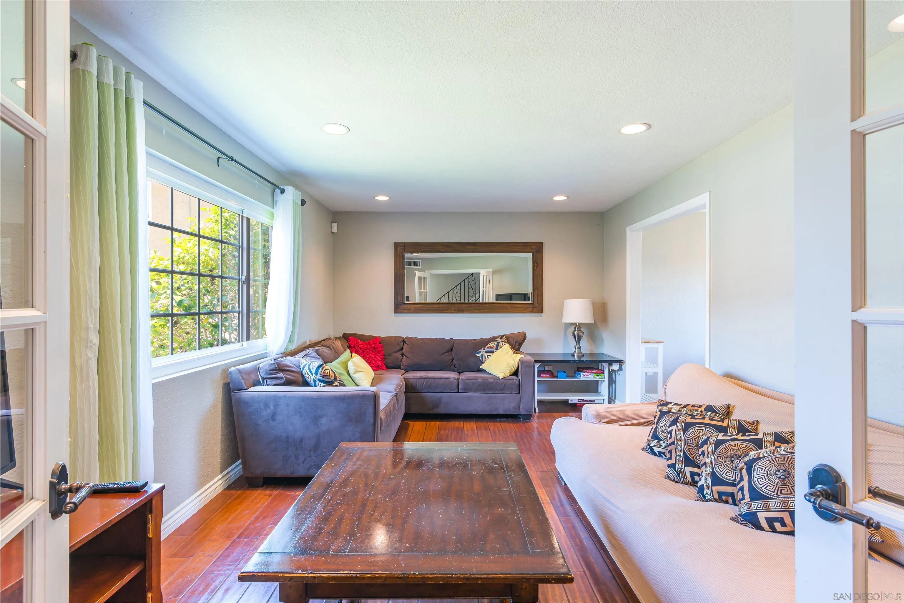 https://cdn.realtyfeed.com/cdn/127/240017295/ec9493158d94a377e4de508e47708c29.webp