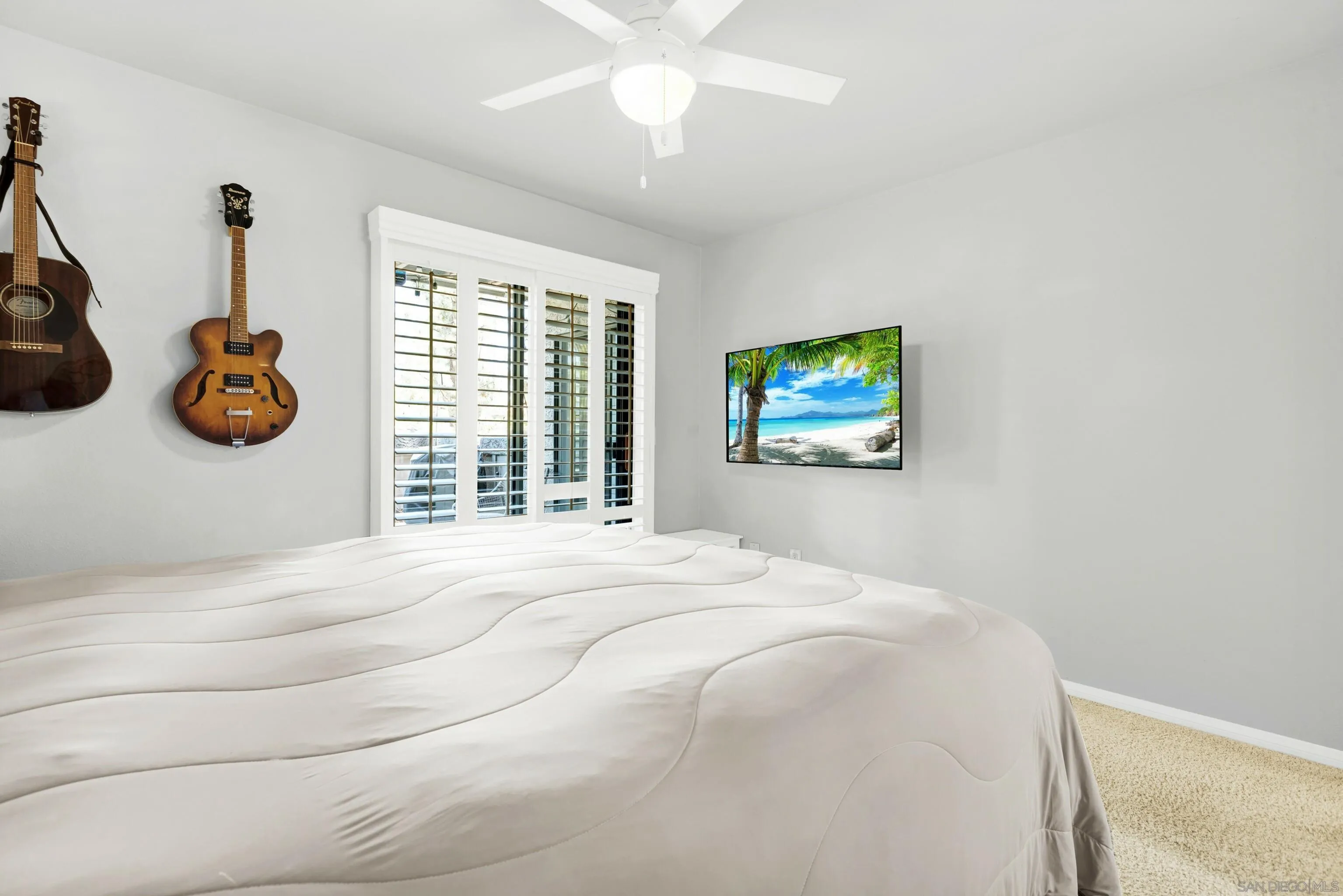 https://cdn.realtyfeed.com/cdn/127/240017470/840d3b992d115930adb9b5a15e58bcc1.webp