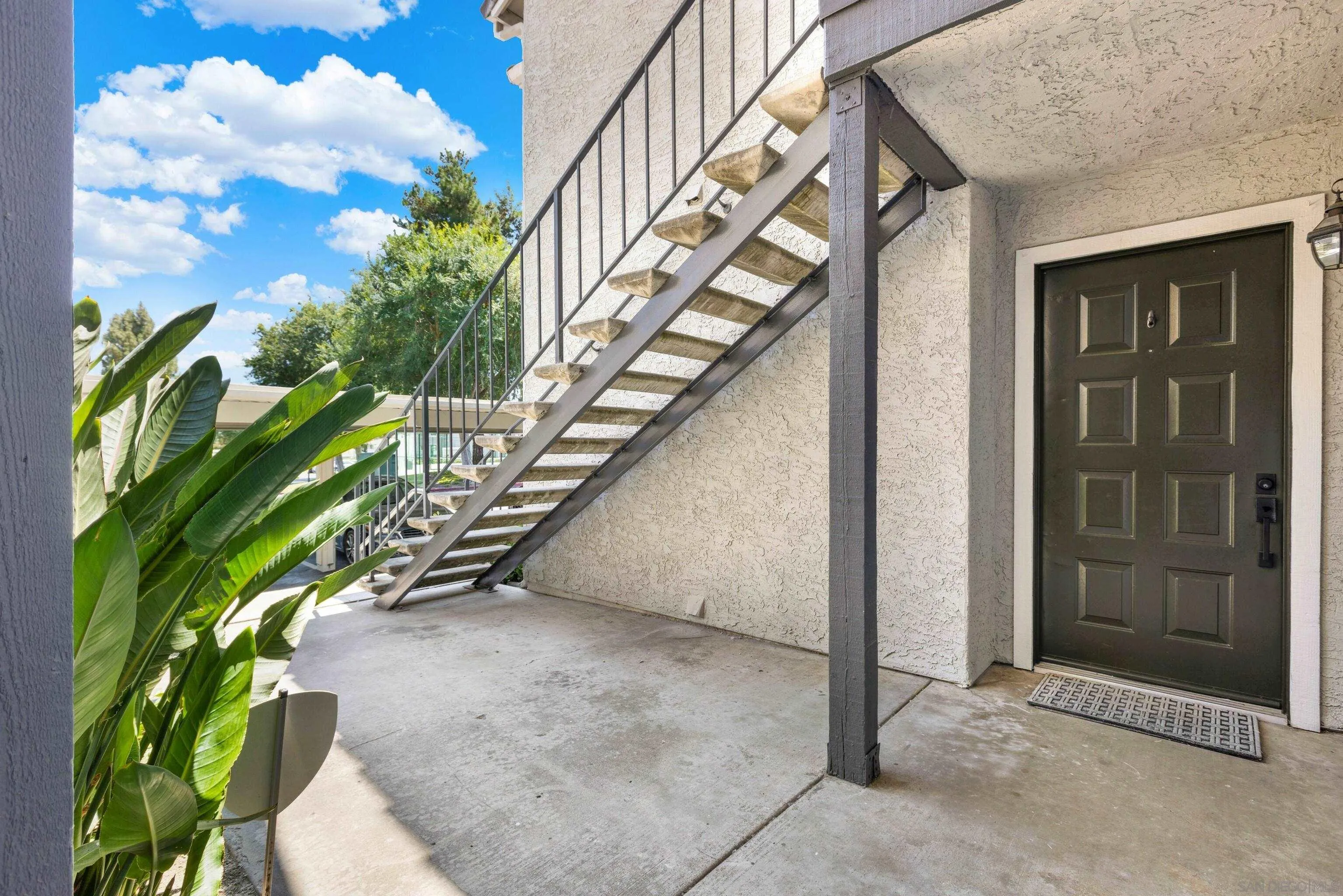 https://cdn.realtyfeed.com/cdn/127/240017470/c35ecf6eb341976448e75d9883fa44e0.webp