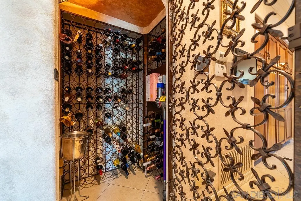 https://cdn.realtyfeed.com/cdn/127/240017515/06a2eaa54220ee21560e16ea16d7eec4.webp