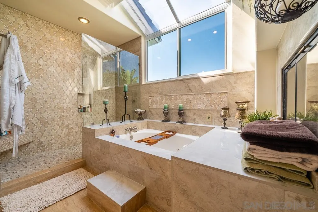 https://cdn.realtyfeed.com/cdn/127/240017515/3141f6a826ae8aaaa43221a42d57170c.webp