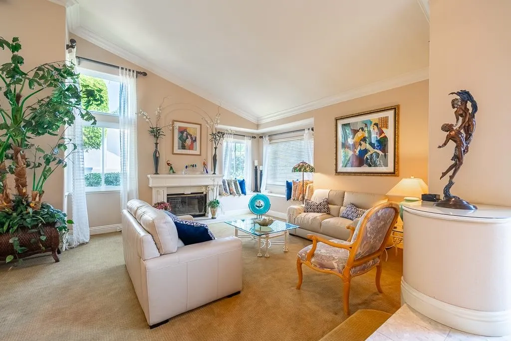 https://cdn.realtyfeed.com/cdn/127/240017515/4e647e2f95b1853a252a57d8efa44fb3.webp