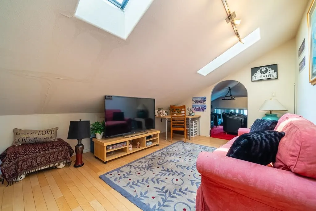 https://cdn.realtyfeed.com/cdn/127/240017515/57c49249653a54e19c372a0290dcd169.webp