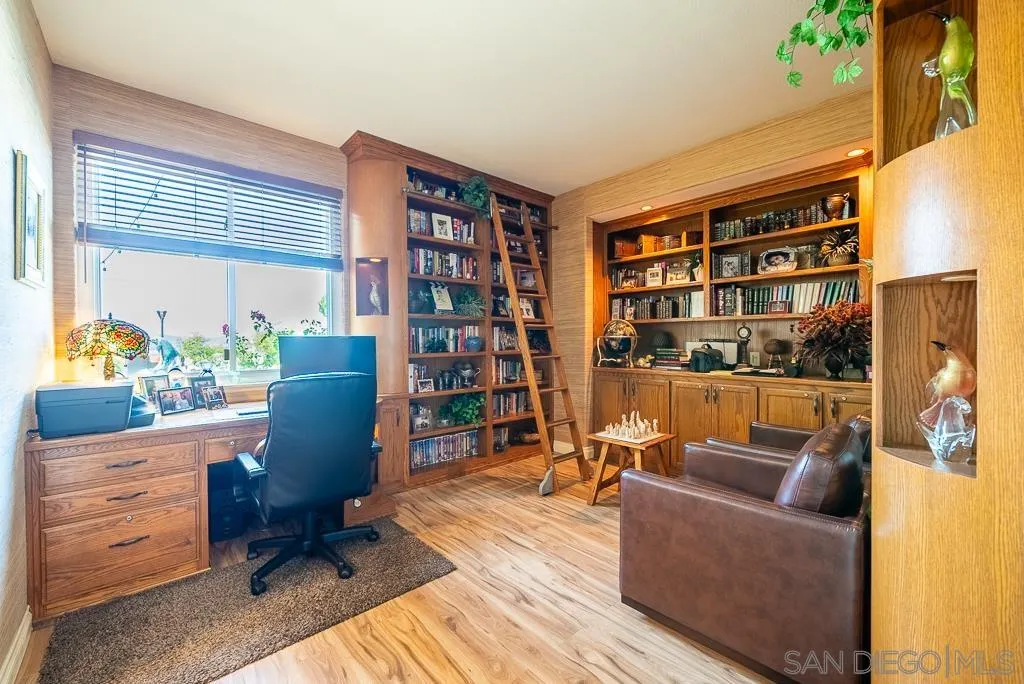 https://cdn.realtyfeed.com/cdn/127/240017515/8376f5653010cdbd519fe1bee71c1664.webp