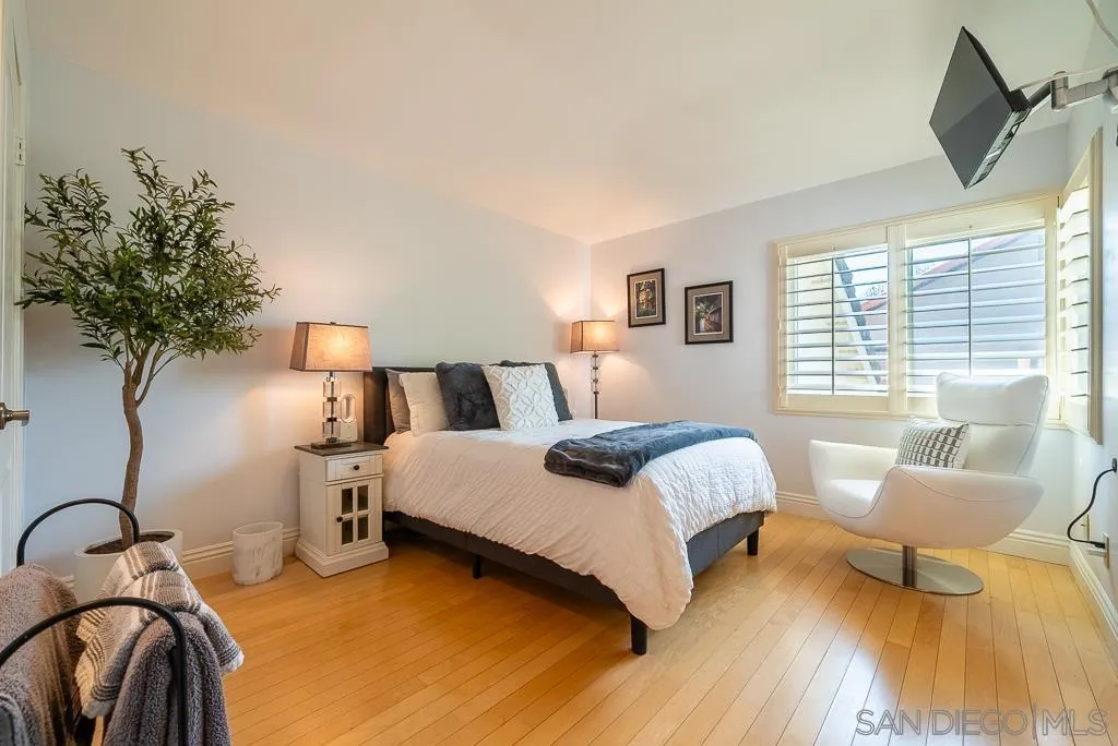 https://cdn.realtyfeed.com/cdn/127/240017515/9d07d3472d567906e557054d1c1062e6.webp