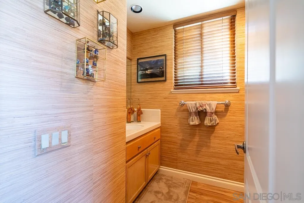 https://cdn.realtyfeed.com/cdn/127/240017515/c07e04aea5f4c2f92db9d71e574919b4.webp