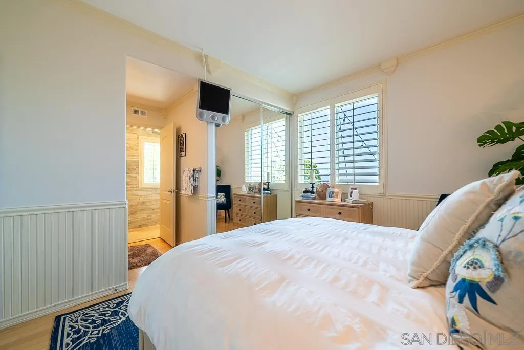 https://cdn.realtyfeed.com/cdn/127/240017515/de41ad00dc0f585570d976474eceb9fe.webp