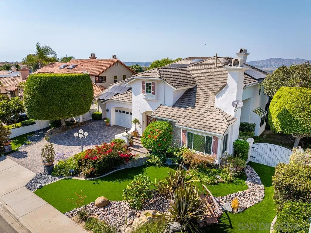https://cdn.realtyfeed.com/cdn/127/240017515/f2adf60e9ca7c4402ed392a812251871.webp