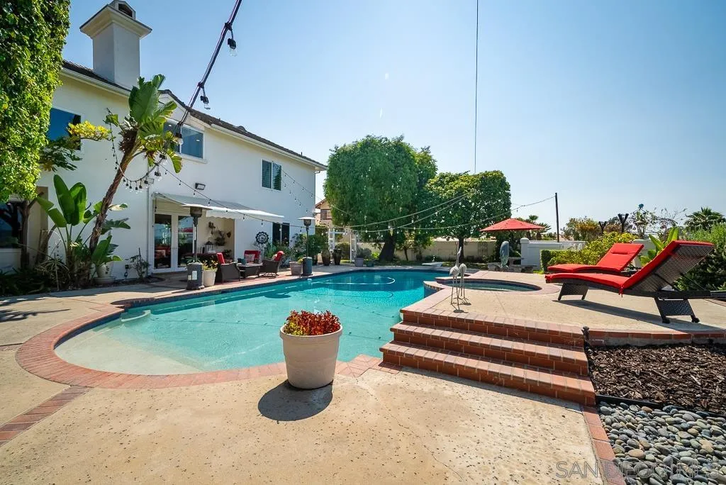 https://cdn.realtyfeed.com/cdn/127/240017515/fdd5bb7ed79c51f8b0d54f8aeac0a9ea.webp