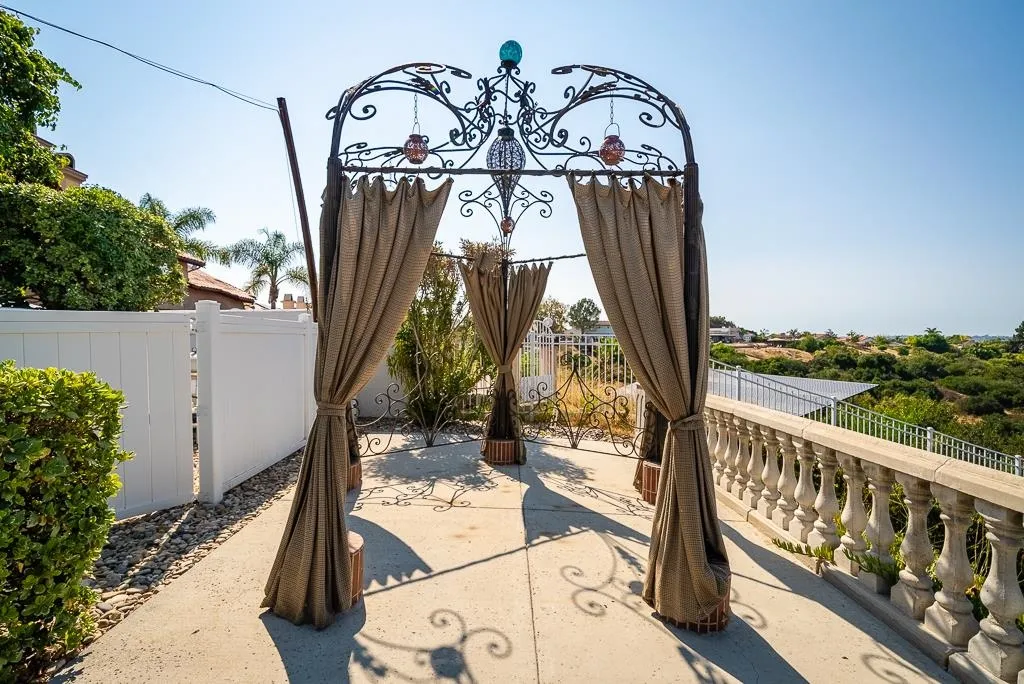 https://cdn.realtyfeed.com/cdn/127/240017515/fde26328ea56b698f86fcca5e36f7c17.webp