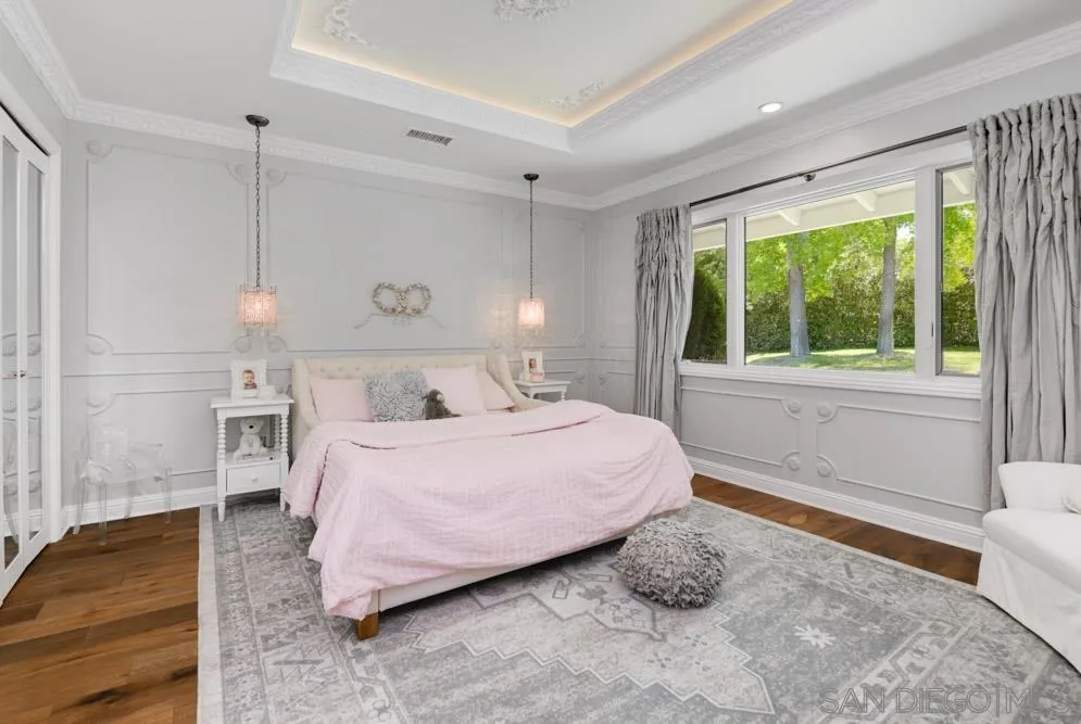 https://cdn.realtyfeed.com/cdn/127/240018135/99013f8bce9e2b2853f57877c0c489a6.webp