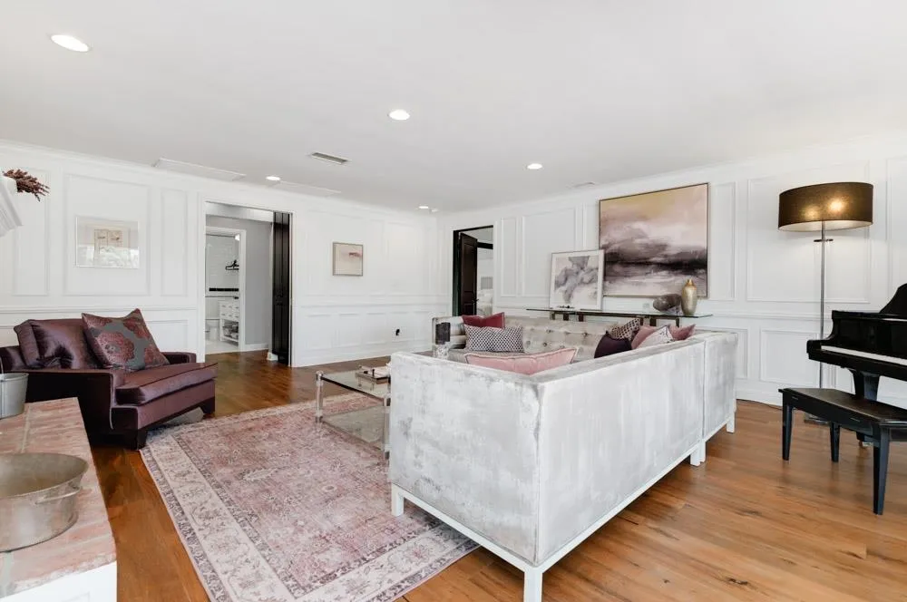 https://cdn.realtyfeed.com/cdn/127/240018135/9fff6cac547d68347d7ecfc6789320d6.webp