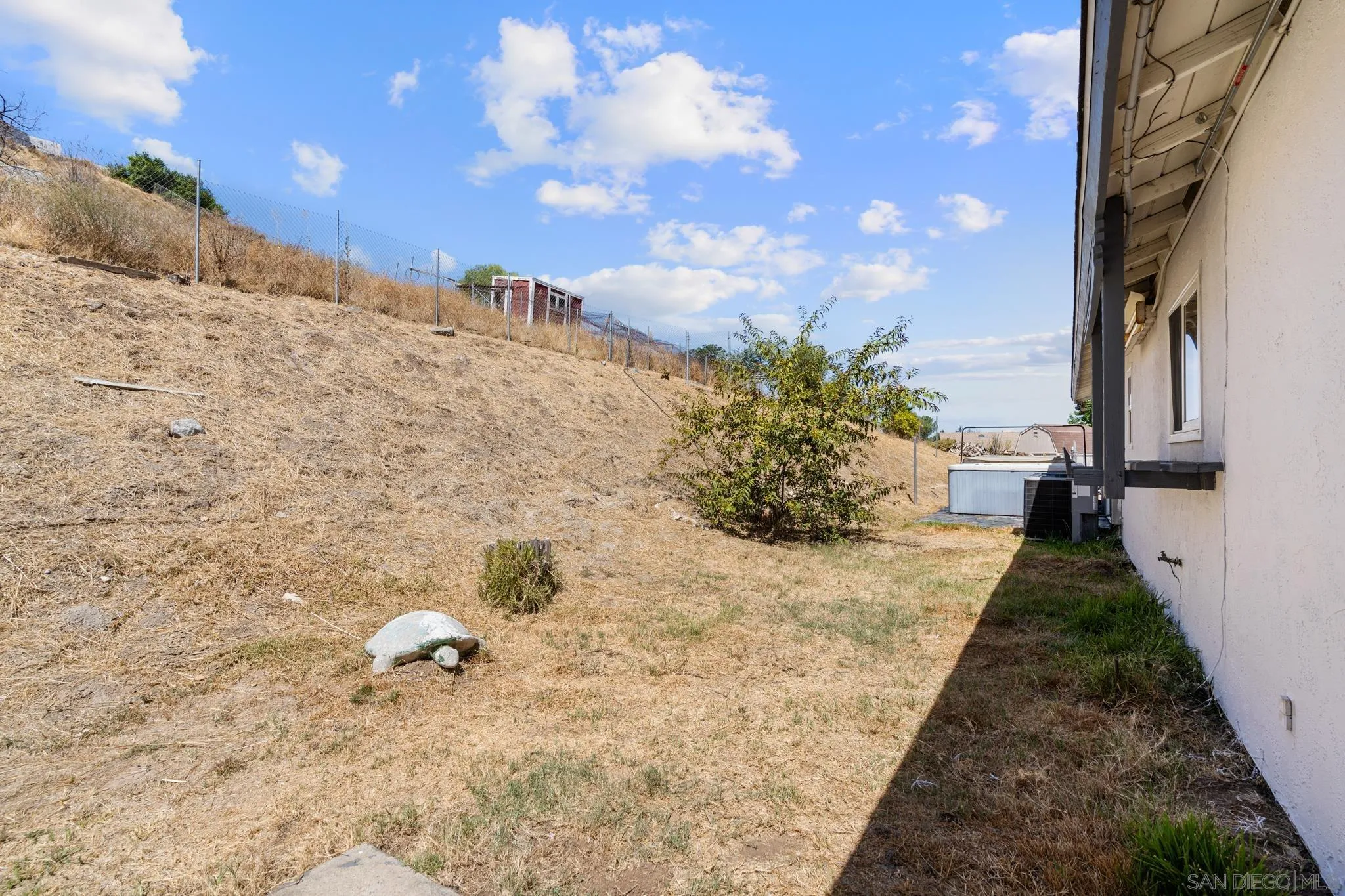 https://cdn.realtyfeed.com/cdn/127/240018568/0cc2c0f4553c00a679a3db9d6ba4ec40.webp