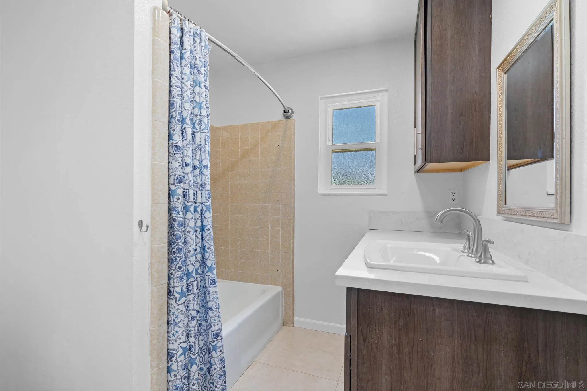 https://cdn.realtyfeed.com/cdn/127/240018568/5dcbb89851f07dfb49318a5123f0a029.webp