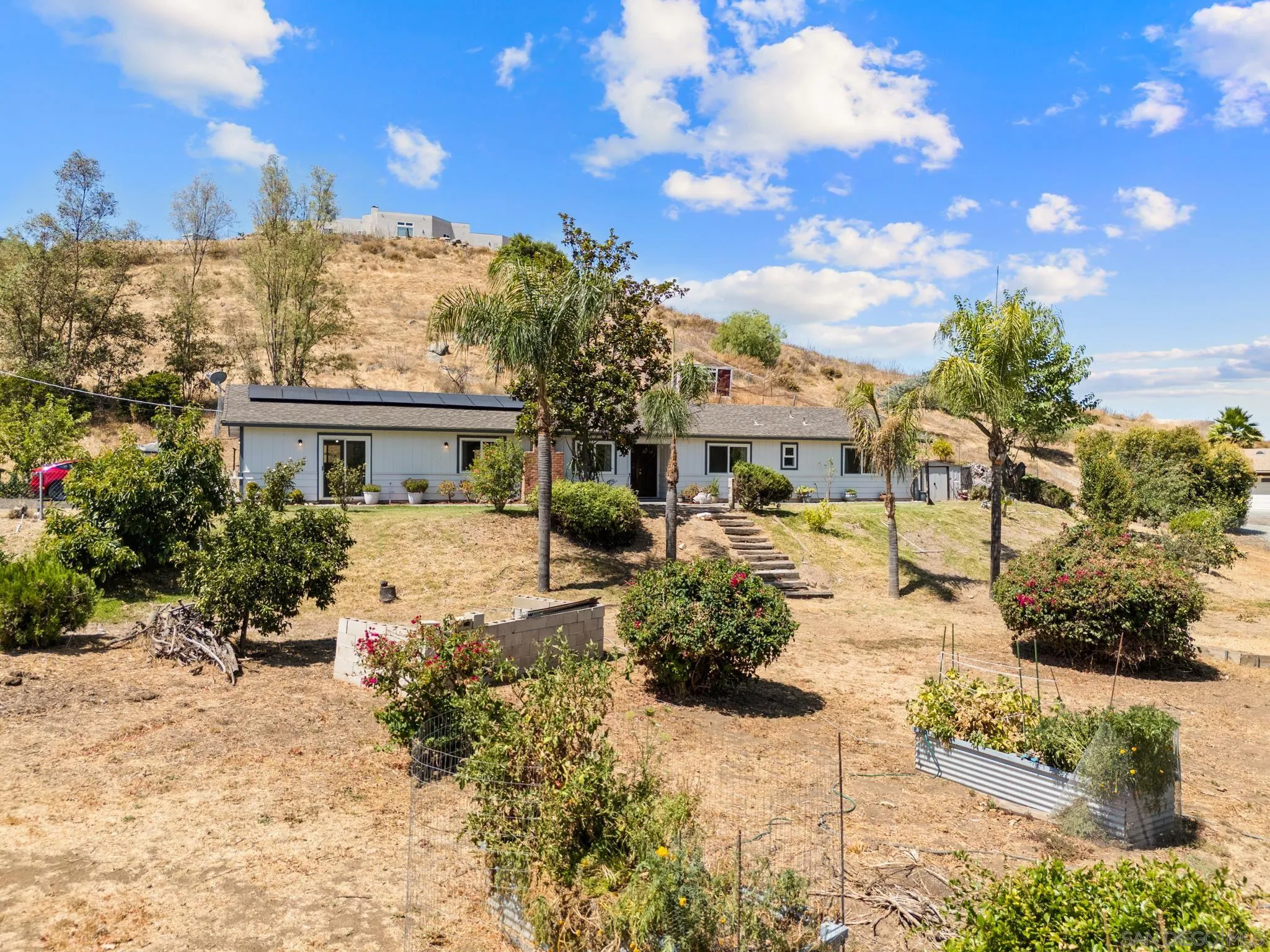 https://cdn.realtyfeed.com/cdn/127/240018568/8e15d525c733fba2c5368869b2a6ab8b.webp