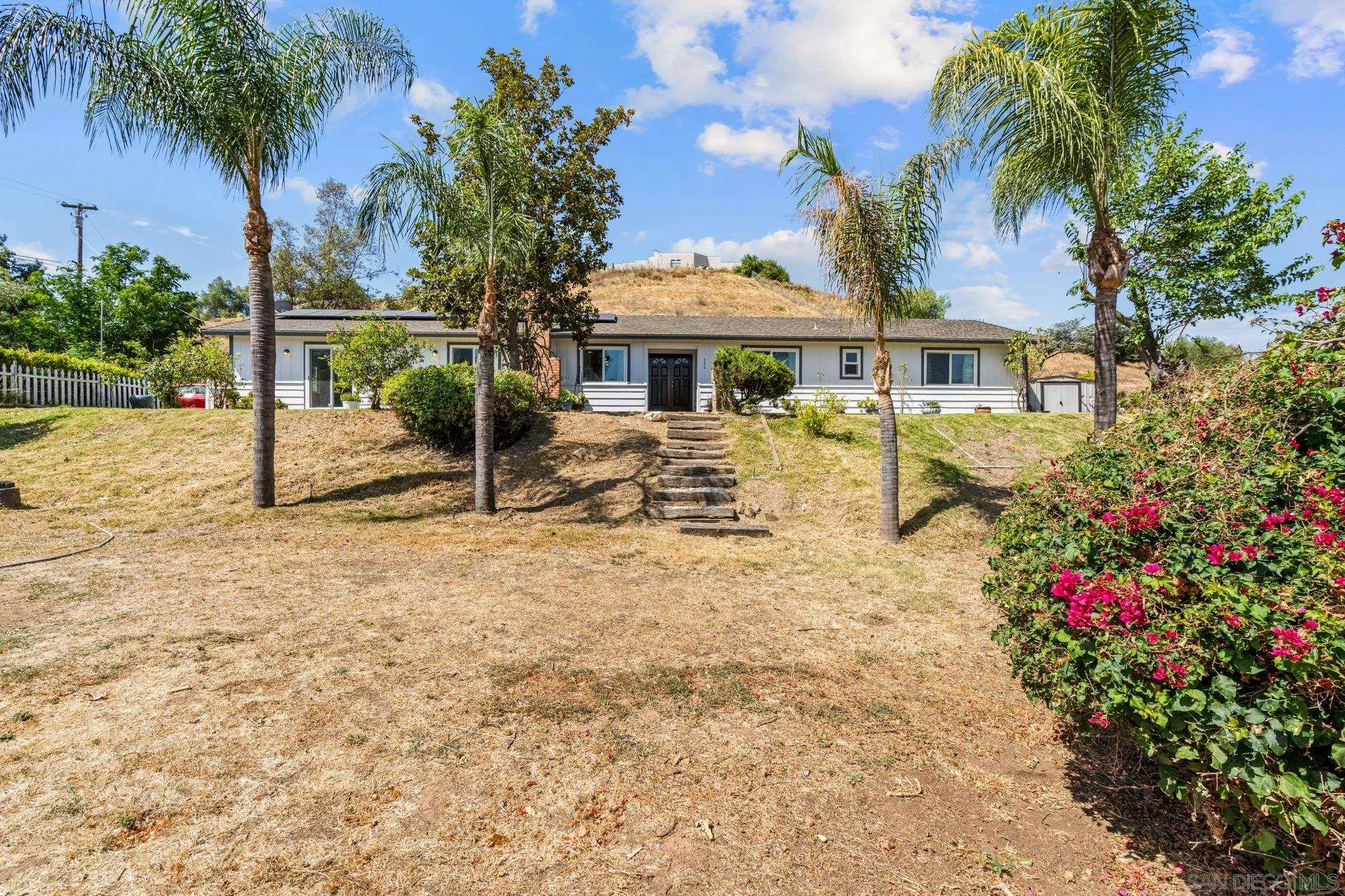 https://cdn.realtyfeed.com/cdn/127/240018568/93b29c4597687c4cafc15c0864ca9e7d.webp