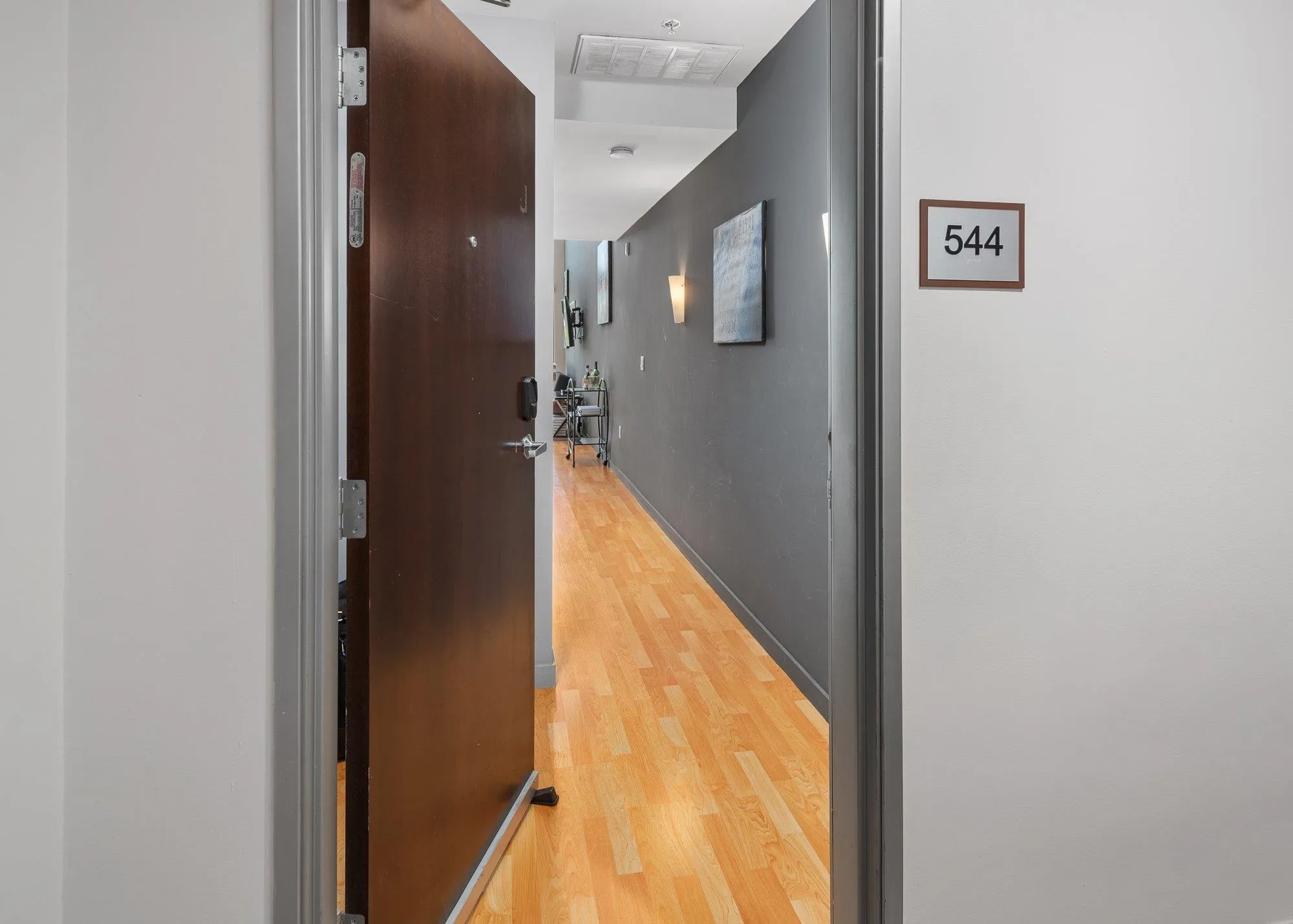 Photo #6: 240019387 Listing 