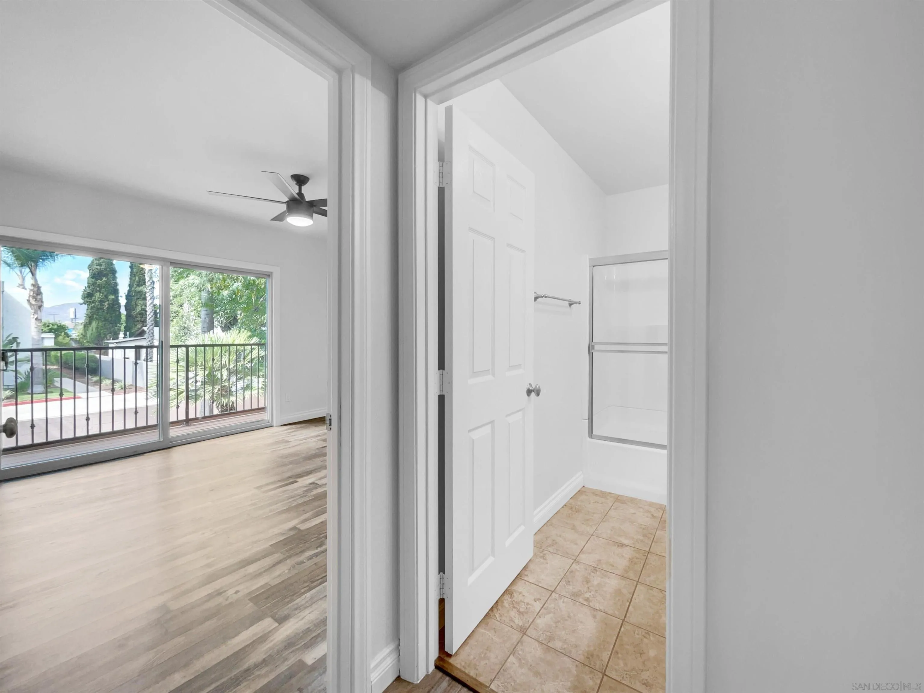https://cdn.realtyfeed.com/cdn/127/240019608/095dc240d163e241acd59abddf863509.webp