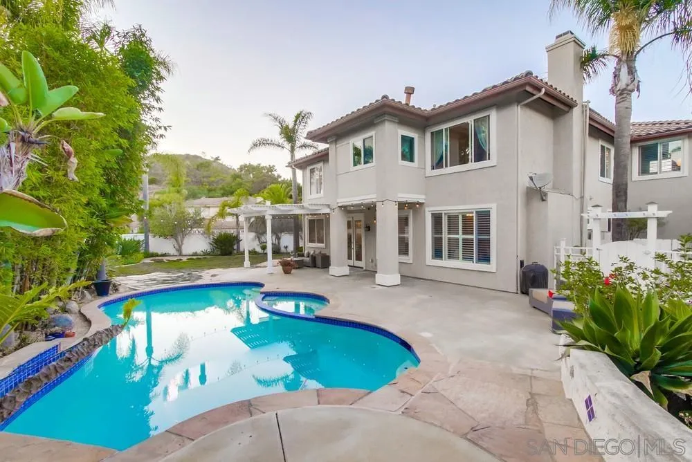 https://cdn.realtyfeed.com/cdn/127/240019826/906cb287361b246653d690aa92779dea.webp