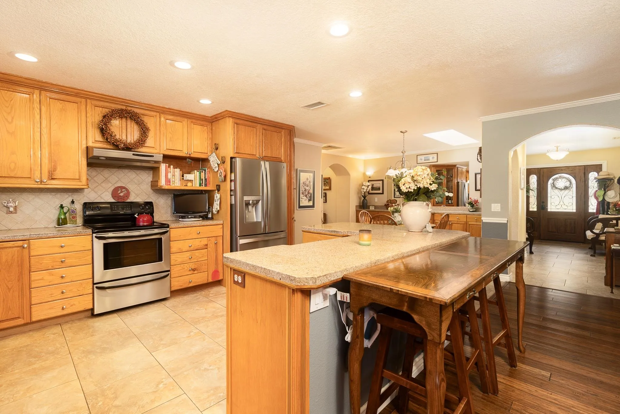 https://cdn.realtyfeed.com/cdn/127/240020446/171869990828507b75ff3b741c010052.webp